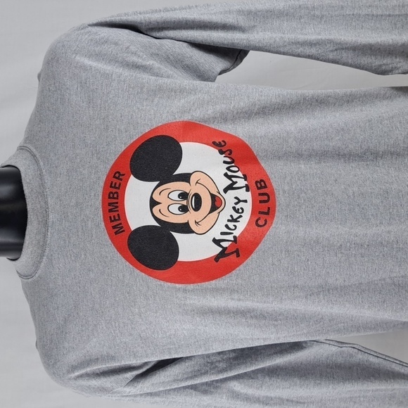 Disney Parks Mickey Mouse Club Members graphic gray long-sleeved casual t-shirt - Picture 1 of 4